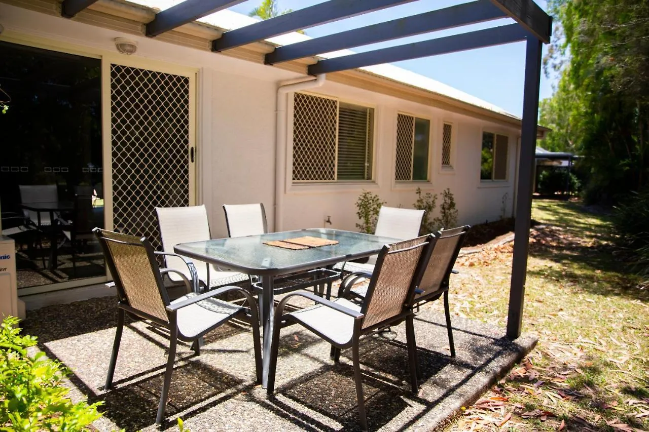 2 Bedroom Villa In Tropical Resort Noosaville 0*,